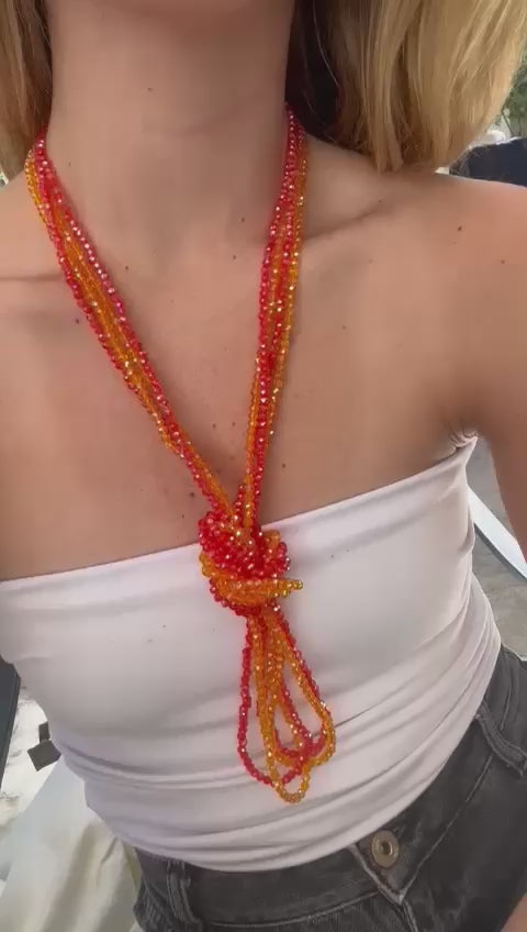 Collar naranja